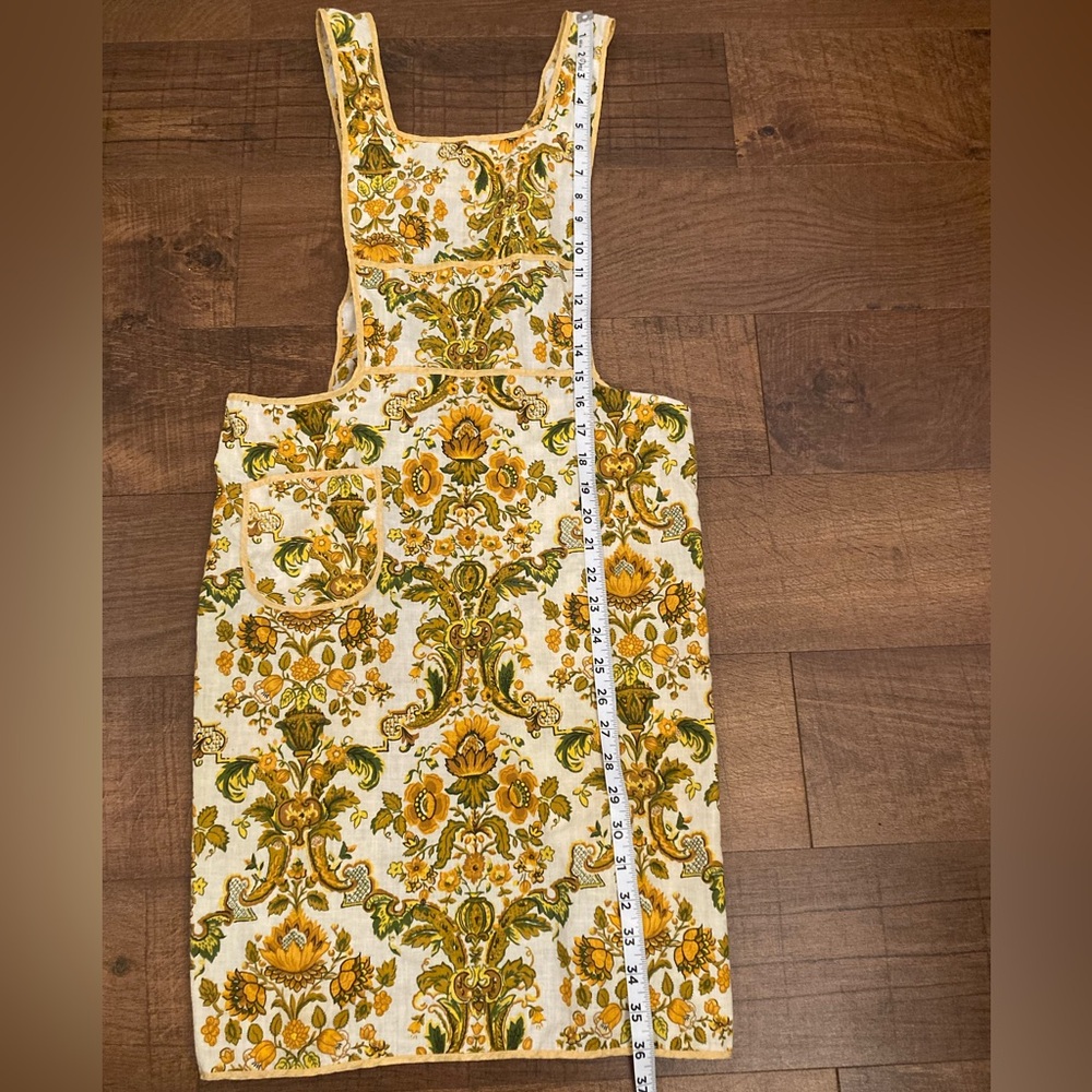 Vintage Pinafore Floral Print Warm Earthy Yellow Green Full Bib Apron OSFM - Picture 6 of 9